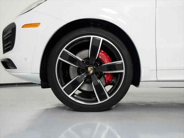 2023 Porsche Cayenne GTS