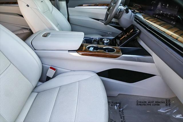 2025 Cadillac Escalade ESV Sport Platinum
