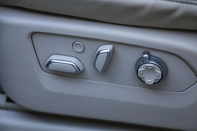 2025 Cadillac Escalade ESV Sport Platinum