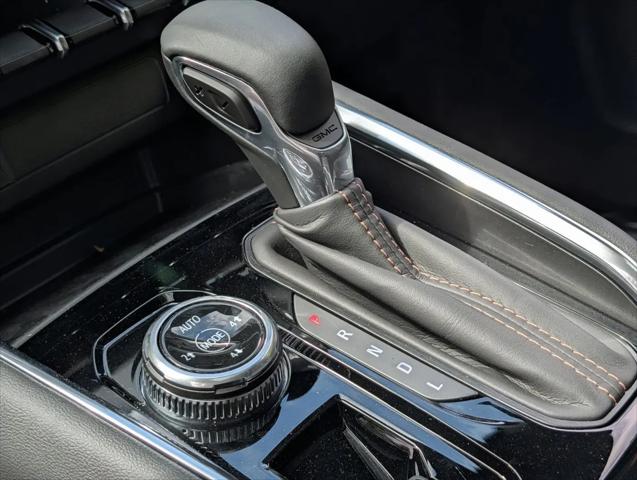 2026 GMC Canyon AT4, 4WD