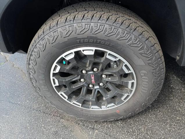 2026 GMC Canyon AT4, 4WD