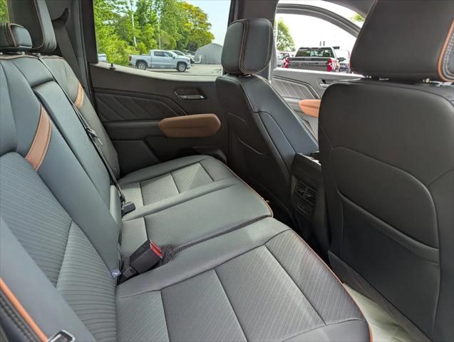 2026 GMC Canyon AT4, 4WD