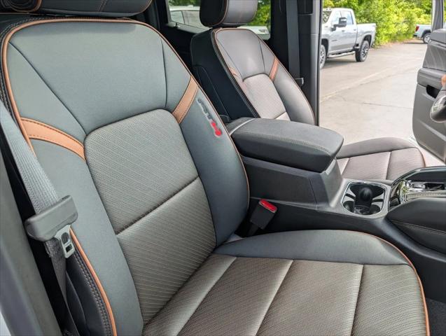 2026 GMC Canyon AT4, 4WD