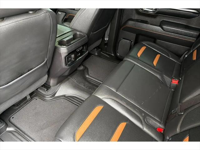 2023 GMC Sierra 1500 4WD Crew Cab Short Box AT4