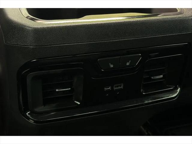 2023 GMC Sierra 1500 4WD Crew Cab Short Box AT4