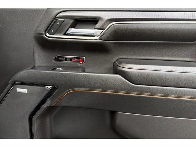 2023 GMC Sierra 1500 4WD Crew Cab Short Box AT4