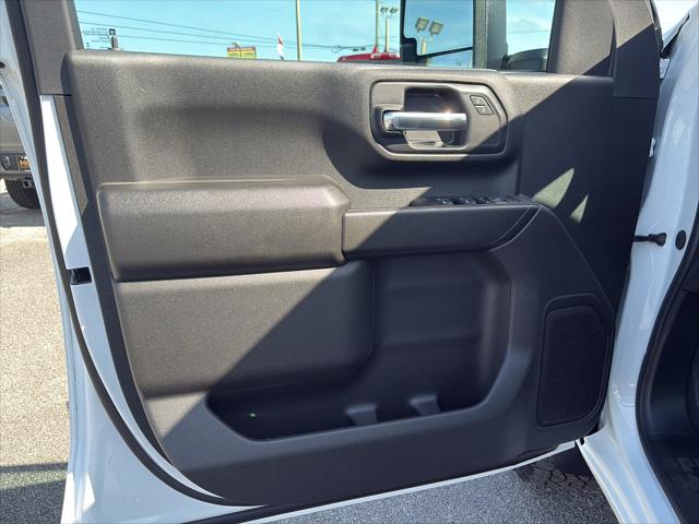 2026 Chevrolet Silverado 2500HD Crew Cab, Standard Bed, WT, 4WD