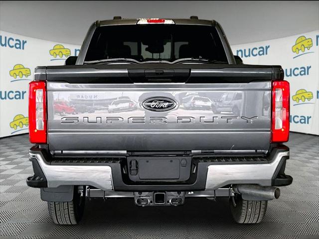 2026 Ford F-350 XLT