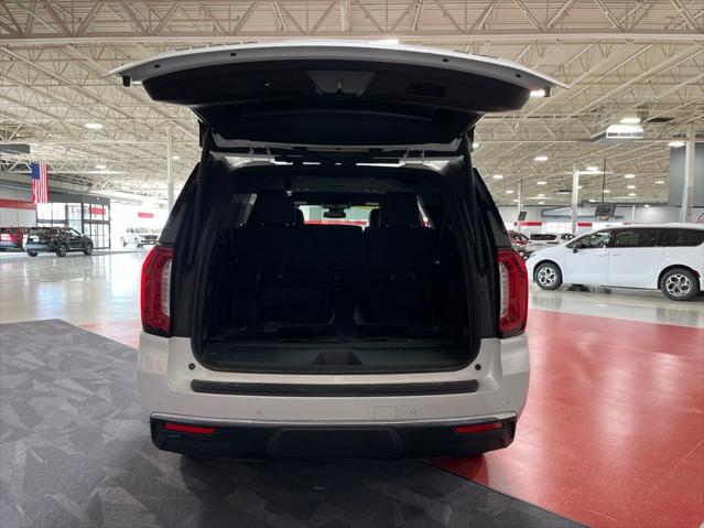 2024 GMC Yukon XL 4WD SLT