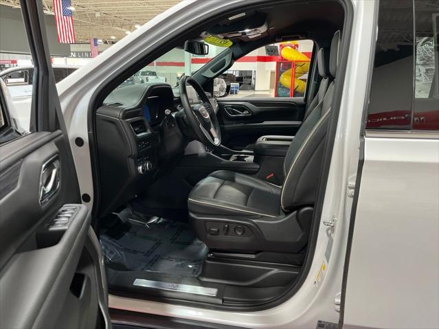 2024 GMC Yukon XL 4WD SLT