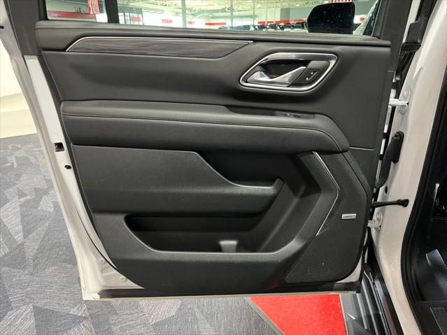 2024 GMC Yukon XL 4WD SLT