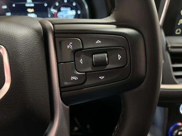 2024 GMC Yukon XL 4WD SLT