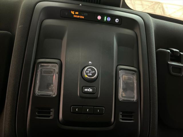 2024 GMC Yukon XL 4WD SLT