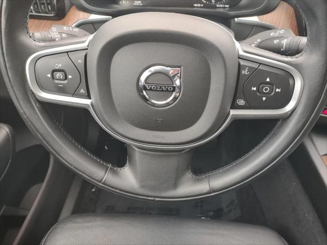 2021 Volvo XC60 T6 Momentum