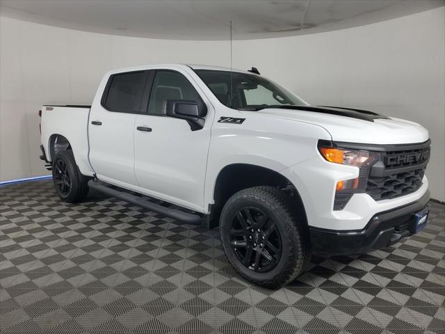 2026 Chevrolet Silverado 1500 4WD Crew Cab Short Bed Custom Trail Boss
