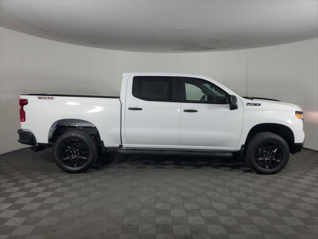 2026 Chevrolet Silverado 1500 4WD Crew Cab Short Bed Custom Trail Boss