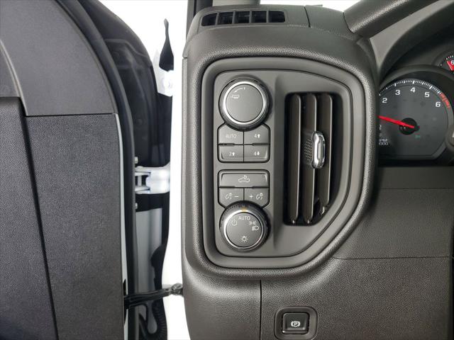 2026 Chevrolet Silverado 1500 4WD Crew Cab Short Bed Custom Trail Boss