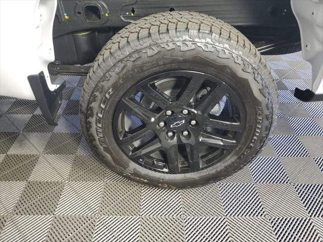 2026 Chevrolet Silverado 1500 4WD Crew Cab Short Bed Custom Trail Boss