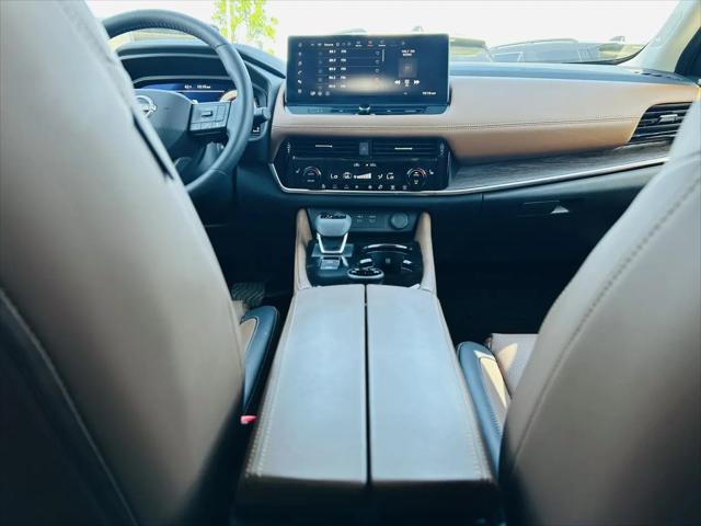 2025 Nissan Rogue Platinum Intelligent AWD