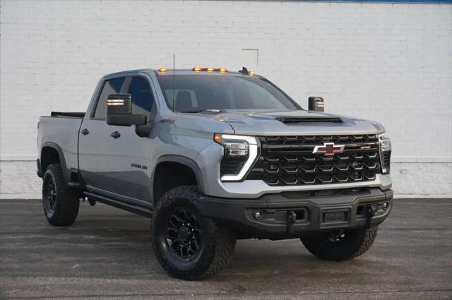 2025 Chevrolet Silverado 2500HD 4WD Crew Cab Standard Bed ZR2