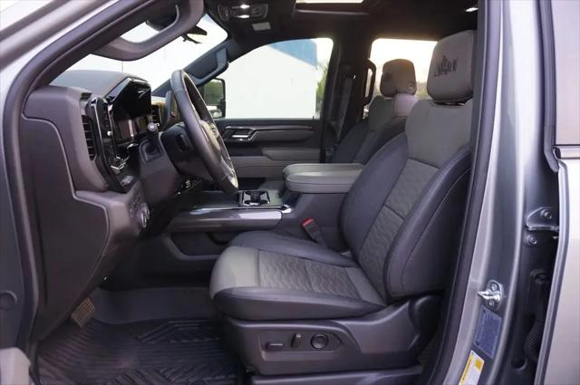 2025 Chevrolet Silverado 2500HD 4WD Crew Cab Standard Bed ZR2
