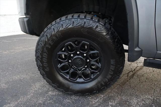 2025 Chevrolet Silverado 2500HD 4WD Crew Cab Standard Bed ZR2