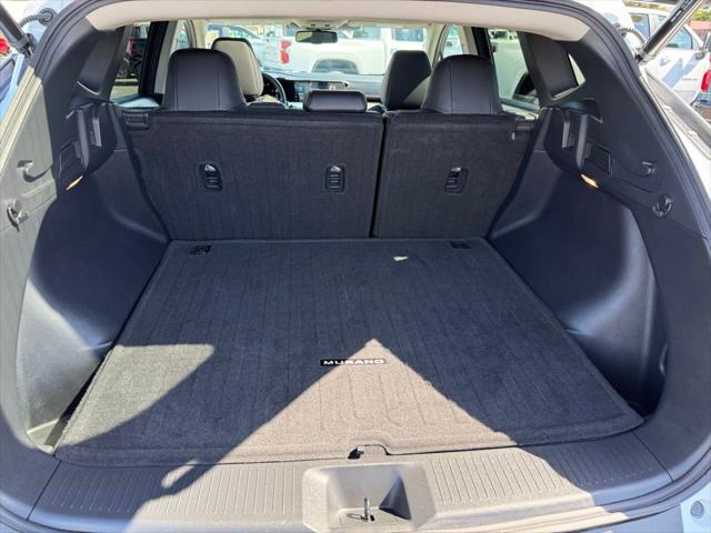 2025 Nissan Murano SL
