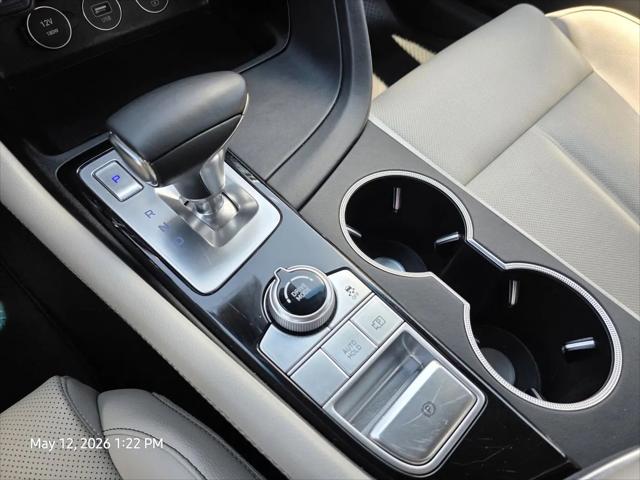 2023 Genesis G70 2.0T RWD
