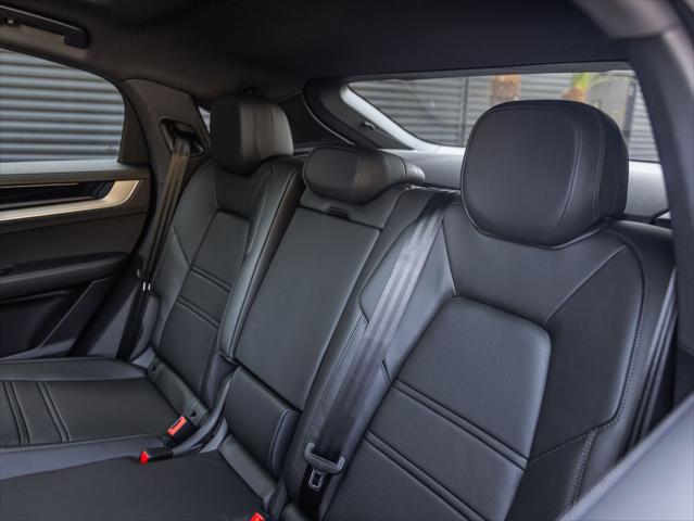 2026 Porsche Cayenne Unknown