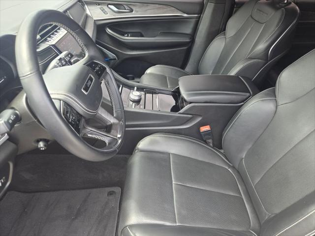 2022 Jeep Grand Cherokee L Overland 4x4