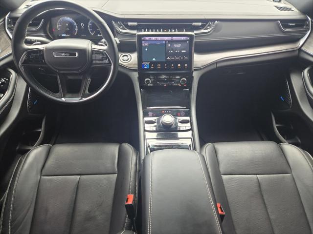 2022 Jeep Grand Cherokee L Overland 4x4