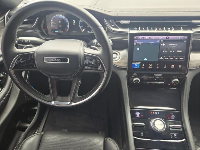2022 Jeep Grand Cherokee L Overland 4x4
