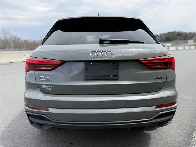 2025 Audi Q3 Premium 45 TFSI S line quattro Tiptronic