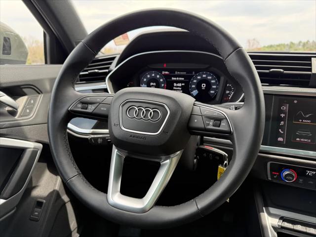 2025 Audi Q3 Premium 45 TFSI S line quattro Tiptronic