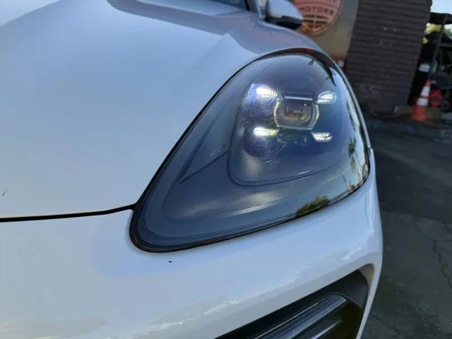 2021 Porsche Cayenne Cayenne