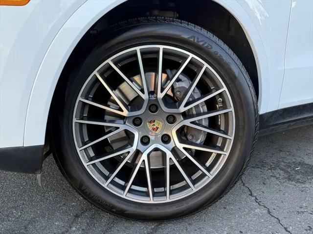 2021 Porsche Cayenne Cayenne