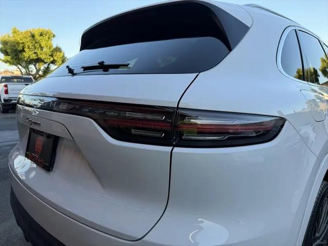2021 Porsche Cayenne Cayenne
