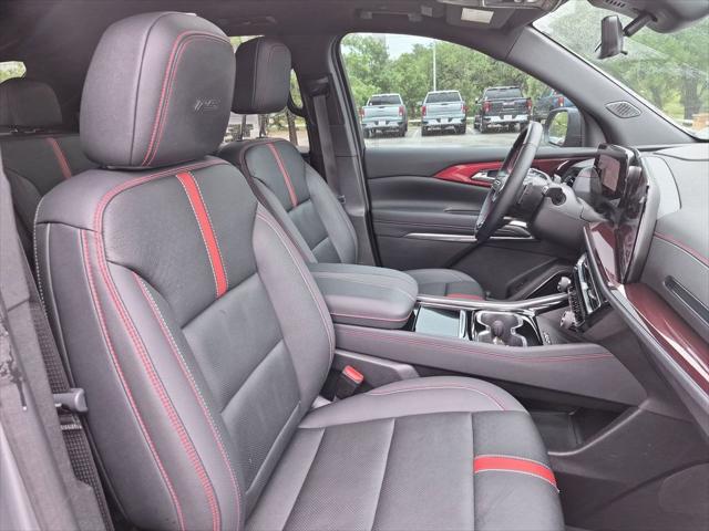 2024 Chevrolet Traverse AWD RS