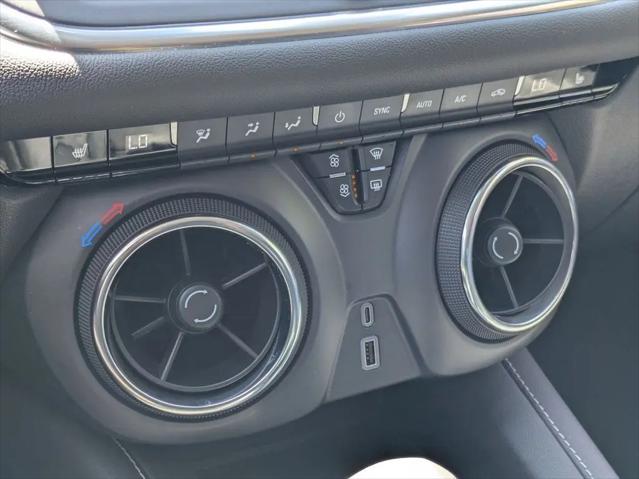2025 Chevrolet Blazer AWD 2LT