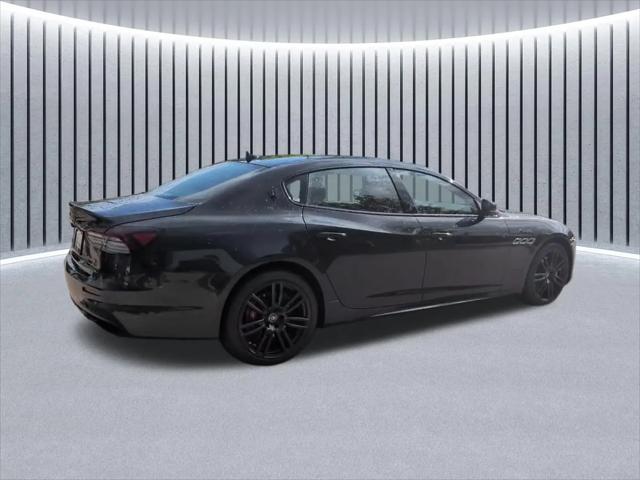 2023 Maserati Quattroporte Modena Q4