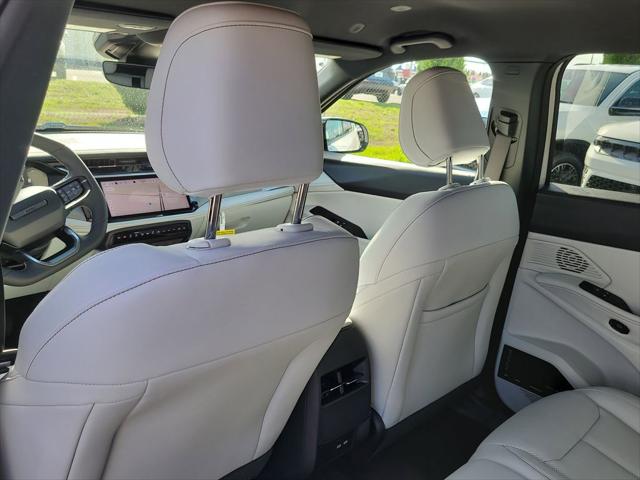 2026 Jeep Cherokee Limited 4x4