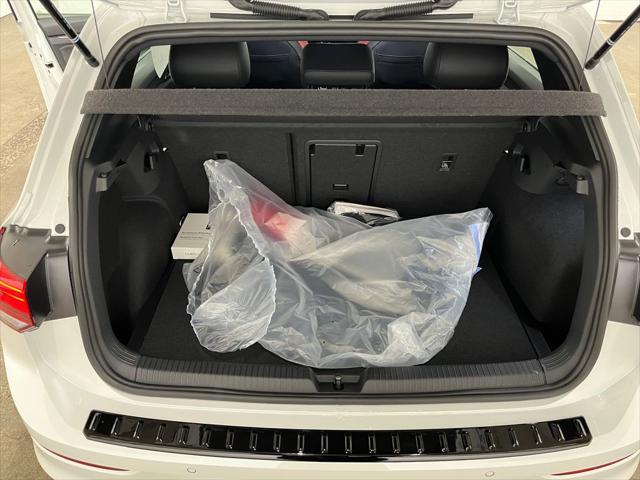 2026 Volkswagen Golf GTI SE