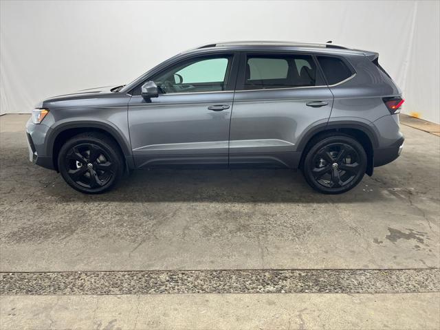 2026 Volkswagen Taos SEL