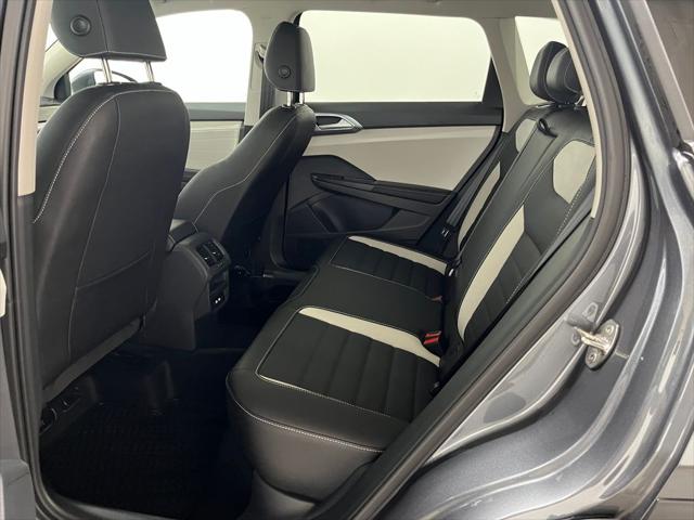 2026 Volkswagen Taos SEL
