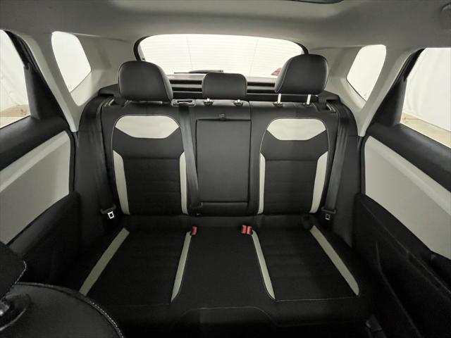 2026 Volkswagen Taos SEL