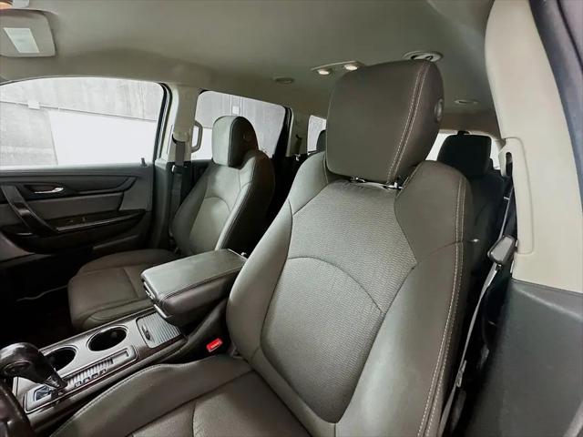 2017 Chevrolet Traverse 1LT