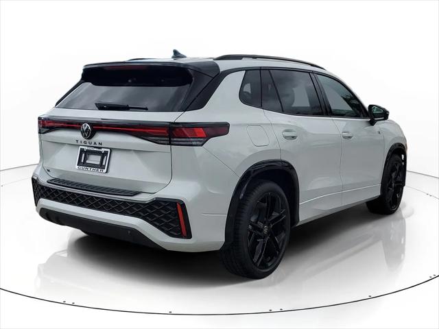 2026 Volkswagen Tiguan SE R-Line Black