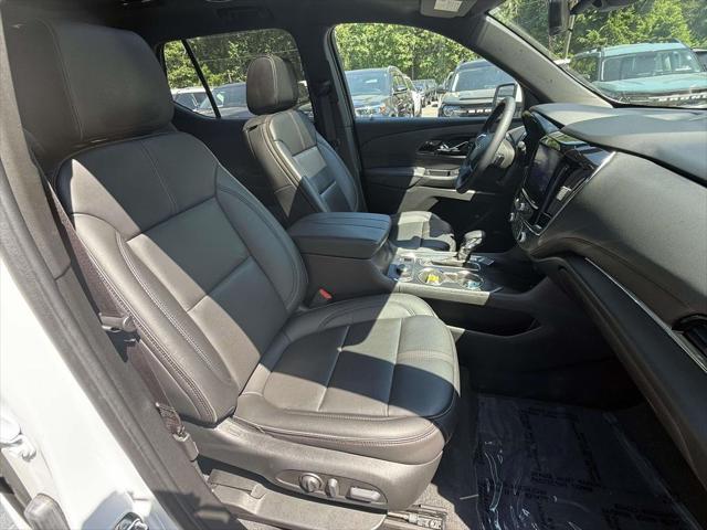 2023 Chevrolet Traverse AWD RS