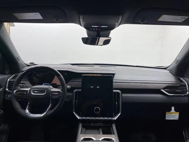 2026 GMC Acadia Denali AWD