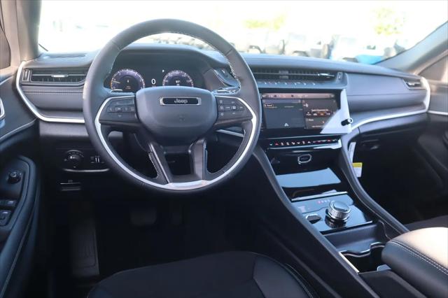 2026 Jeep Grand Cherokee Altitude 4x4